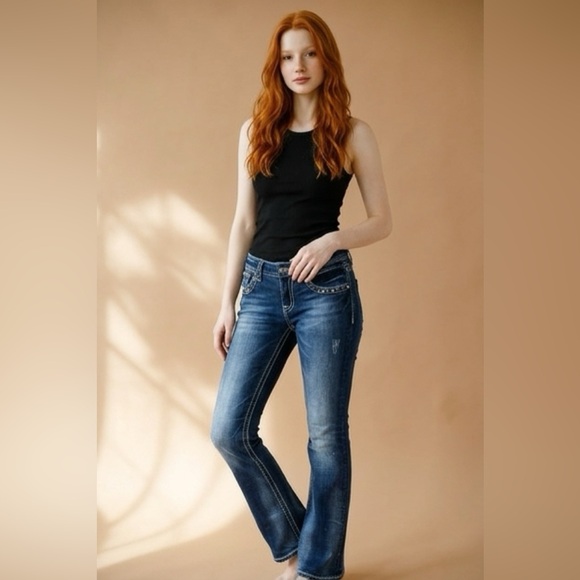 Miss Me Denim - Miss Me - Bootcut Jeans JW4288B9R - Dark Wash Embellished Flap Pockets - Size 28